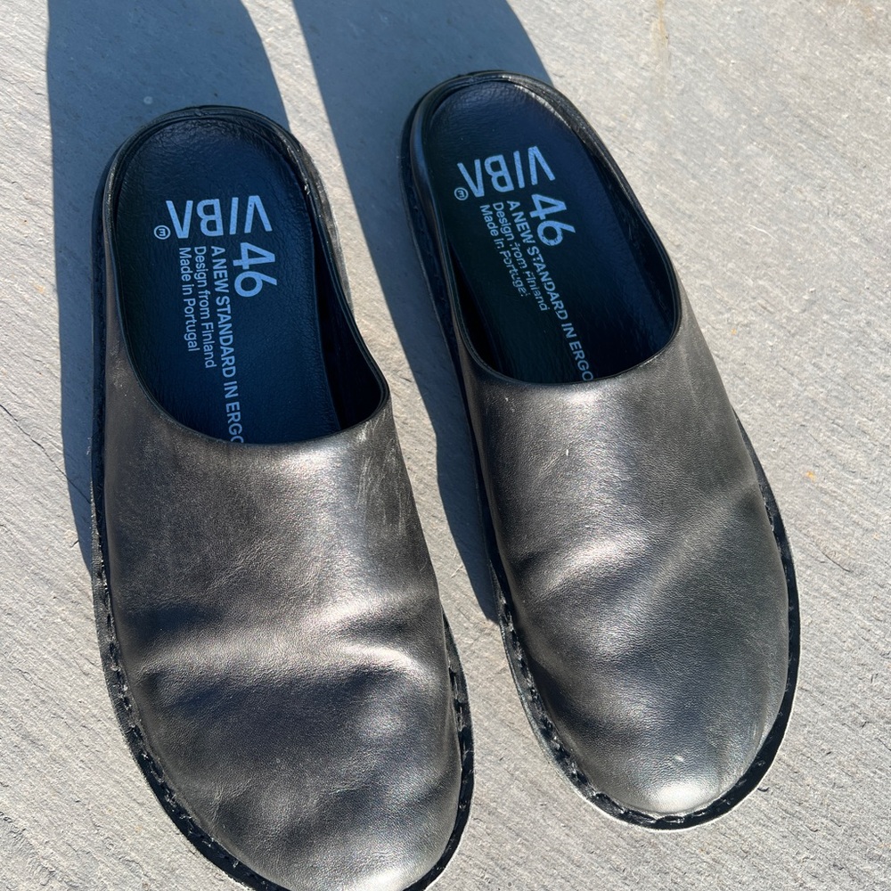 VIBA ROMA Leather Preto Black Slip-Ons